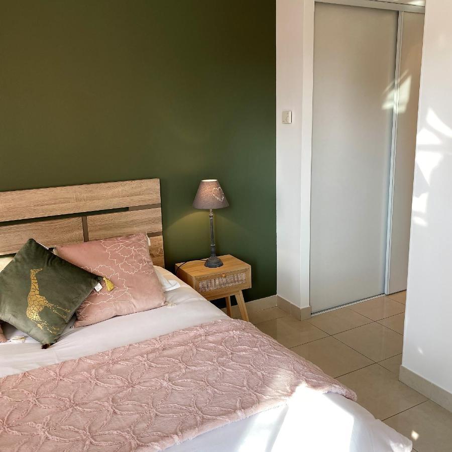 T2 Proche De La Gare, A 10 Minutes A Pieds De La Croisette, Piscine & Parking Dans Residence De Haut Standing Cannes Eksteriør bilde