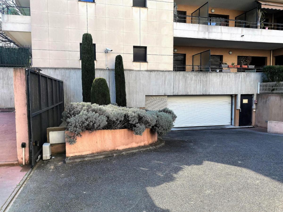 T2 Proche De La Gare, A 10 Minutes A Pieds De La Croisette, Piscine & Parking Dans Residence De Haut Standing Cannes Eksteriør bilde